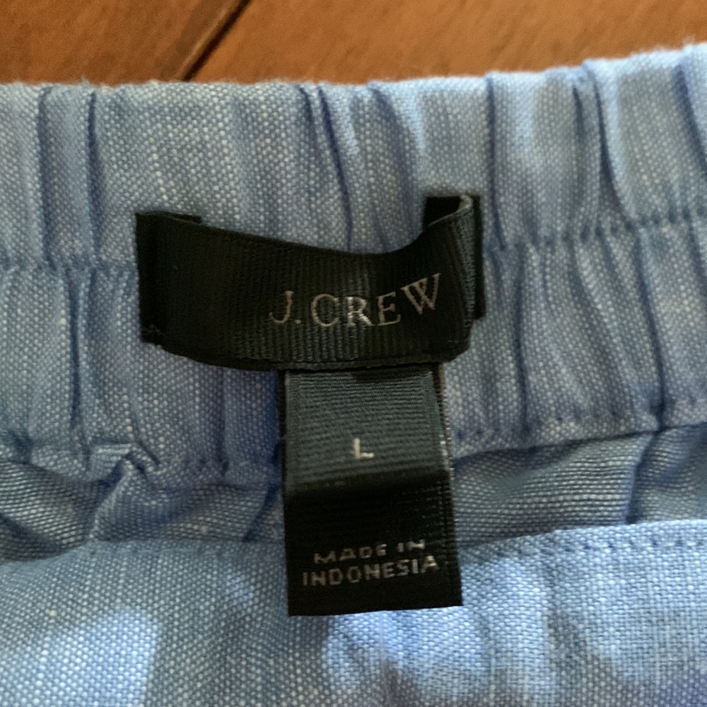 Linen shorts - Picture 2 of 4